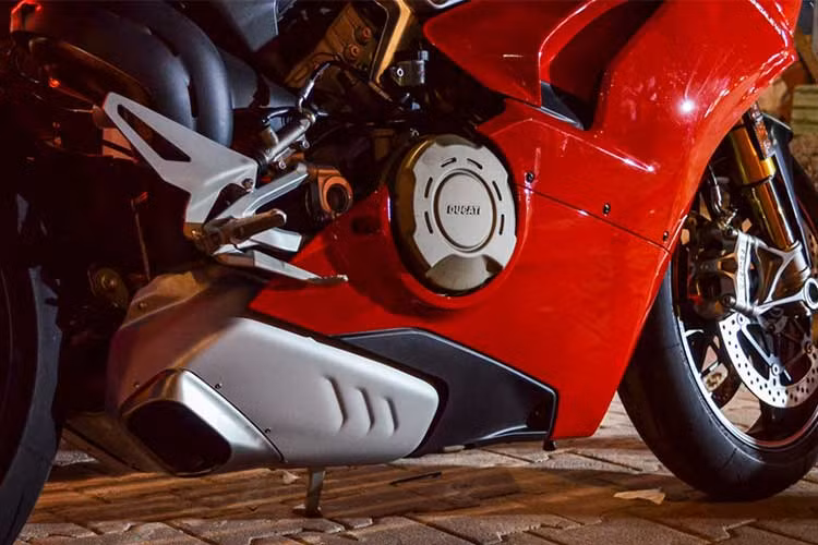 Trên thị trường Thế giới sẽ được bán ra với 3 phiên bản gồm; cơ bản, S và Speciale. Giá bán giữa các phiên bản cũng có phần chênh lệch, cụ thể giá bán 25.200 USD đối với bản tiêu chuẩn, 31.300 USD (khoảng 711 triệu đồng) cho đối với bản S, và 45.800 USD (khoảng hơn 1 tỷ đồng) đối với bản Speciale sản xuất giới hạn chỉ 1.500 chiếc