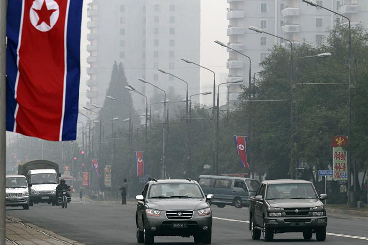 Xe oto Trieu Tien gia sieu re, nhung kho lan banh