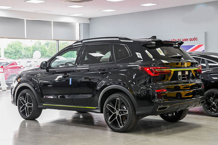 MG RX5 tại Việt Nam được trang bị động cơ xăng 4 xi-lanh, tăng áp, 1.5 L, sinh công suất tối đa 168 mã lực và mô-men xoắn cực đại 275 Nm. Sức mạnh được truyền đến các bánh trước thông qua hộp số tự động ly hợp kép 7 cấp, có thời gian chuyển số chỉ 0,2 giây.