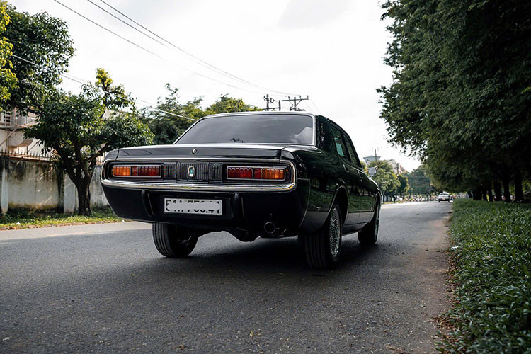 Theo đại diện cơ sở độ, quá trình phục dựng chiếc Toyota Crown kéo dài hơn 200 ngày đòi hỏi sự kiên nhẫn và kỹ năng cao. Sau khi hoàn thiện, chiếc xe hơn nửa thế kỷ này sẽ được trưng bày trong một khu resort kiểu Nhật Bản do chủ xe sở hữu.