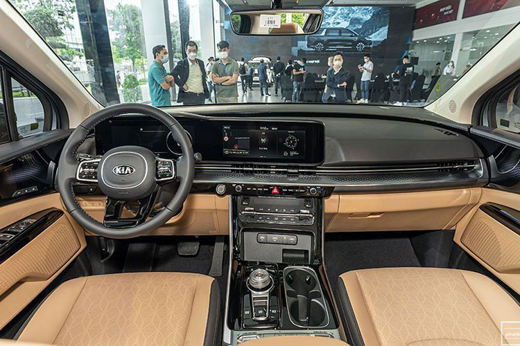 KIA Carnival 2022 tai Viet Nam bat ngo tang gia toi 20 trieu dong-Hinh-2
