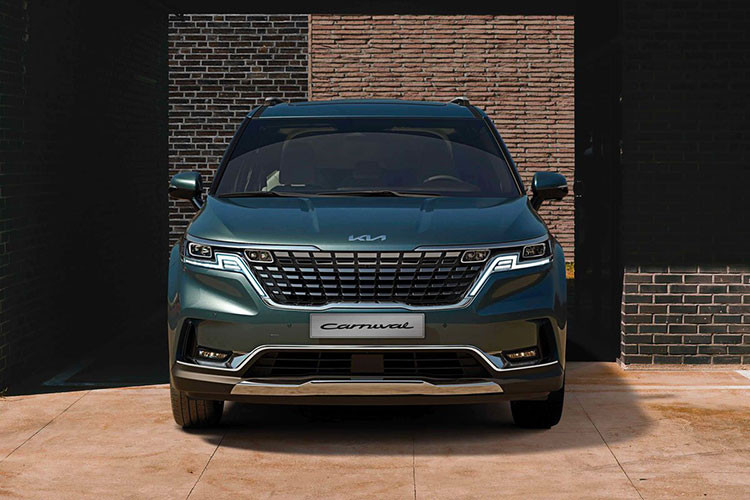 KIA Carnival 2022 tai Viet Nam bat ngo tang gia toi 20 trieu dong