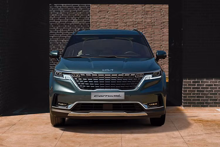 KIA Carnival 2022 tai Viet Nam bat ngo tang gia toi 20 trieu dong