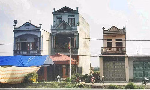 17 tuoi giet ba giao hang xom: Me nghi pham ngat len ngat xuong-Hinh-2