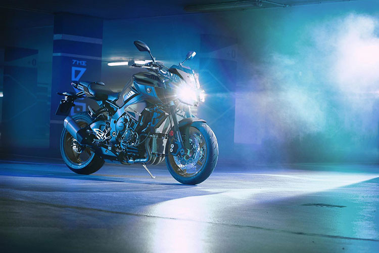 He thong ban xe moto RevZone Yamaha Motor ra mat tai Viet Nam-Hinh-4