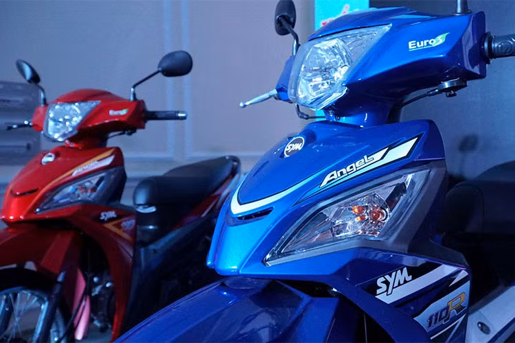 Mang cái tên mới SYM Angel 110 phiên bản 2018 - mẫu xe số phổ thông này ra đời nhằm đáp ứng 3 tiêu chí: Kiểu dáng đẹp - Tiết kiệm xăng - Đa tiện dụng, giúp khách hàng Việt Nam có thêm lựa chọn mới.