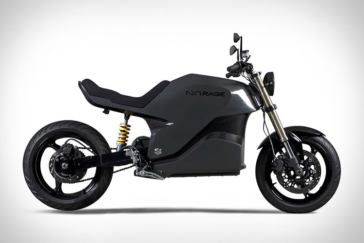 Kể từ những năm 2010, sức ép từ các tiêu chuẩn khí thải trên toàn cầu đã thúc đẩy trào lưu "điện hóa" diễn ra mạnh mẽ trong cả Thế giới xe hơi lẫn môtô. Điều này đã dẫn tới sự thành lập của vô số công ty khởi nghiệp, một trong số đó là thương hiệu xe máy NXT tới từ Hà Lan vào năm 2012.