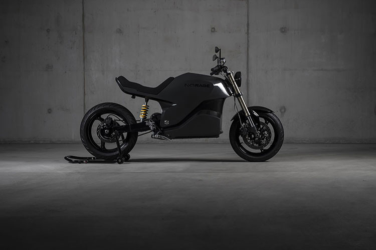 Mục tiêu của của nhà sản xuất NXT Motors đó là đem tới cho khách hàng trải nghiệm thú vị bằng những chiếc xe gây kích thích như môtô truyền thống, nhưng thân thiện hơn với môi trường. Trung thành với cam kết này, hãng đã vừa hé lộ về chiếc xe môtô naked-bike NXT Rage.
