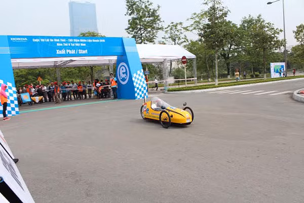 Sap co dua xe Honda tiet kiem nhien lieu tai Ha Noi-Hinh-2