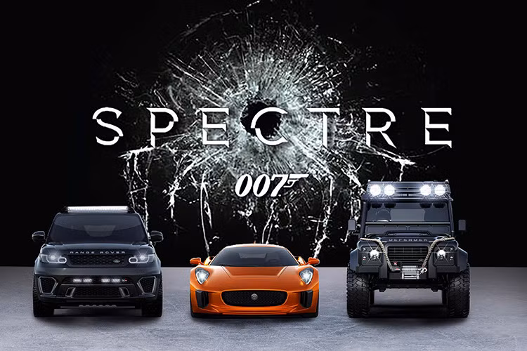 Siêu xe và phụ nữ đẹp vẫn luôn là 2 phạm trù song hành cùng chàng điệp viên Bond tài ba và lãng tử. Trong siêu phẩm Spectre mới nhất về điệp viên 007 vừa ra mắt, đã xuất hiện dàn "xế khủng" trị giá lên tới 36 triệu USD (gần 800 tỉ đồng).