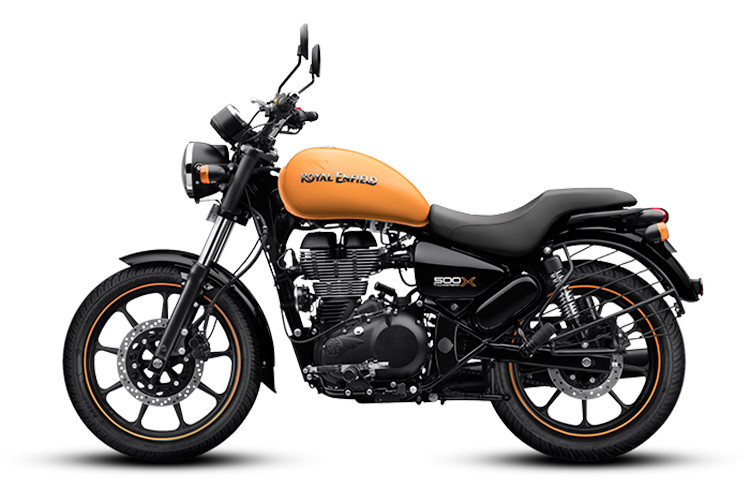 Royal Enfield Thunderbird X 2018 cung cấp 4 tùy chọn màu sắc bao gồm xanh lam, đỏ, cam và trắng. Giá bán mẫu xe này tại thị trường Ấn Độ là 1,56 lakh rupee (khoảng 54,6 triệu đồng), trong khi Thunderbird X 500 có giá 1,98 rupee (tương đương 57,6 triệu đồng). Đây sẽ là mẫu xe lý tưởng dành cho các tín đồ đam mê dòng môtô hoài cổ.
