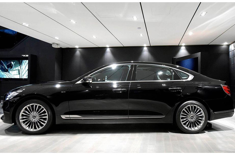 Ở thế hệ thứ hai, hãng xe ôtô Kia sẽ có những thay đổi mạnh mẽ về nội/ ngoại thất nhằm đám ứng nhu cầu thị hiếu của khách hàng ngày một tăng cao, hy vọng nó sẽ thu hút khách hàng hơn so với thế hệ hiện tại vốn đang có doanh số bán ra khá khiêm tốn tại nhiều thị trường.