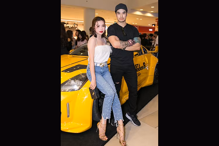 Động cơ của chiếc xe đã được nâng cấp bằng bộ tăng áp kép Greddy, tăng công suất thêm 150 mã lực. Sau khi "lên đời", chiếc Nissan 350Z đã hóa thân từ một chiếc xe thể thao Nissan bình thường thành một "mãnh thú" thực sự. Các phụ kiện đắt giá khác gồm; tay lái đồ chơi NRG, cần số bằng sợi carbon, phanh 8 pít-tông thủy lực...