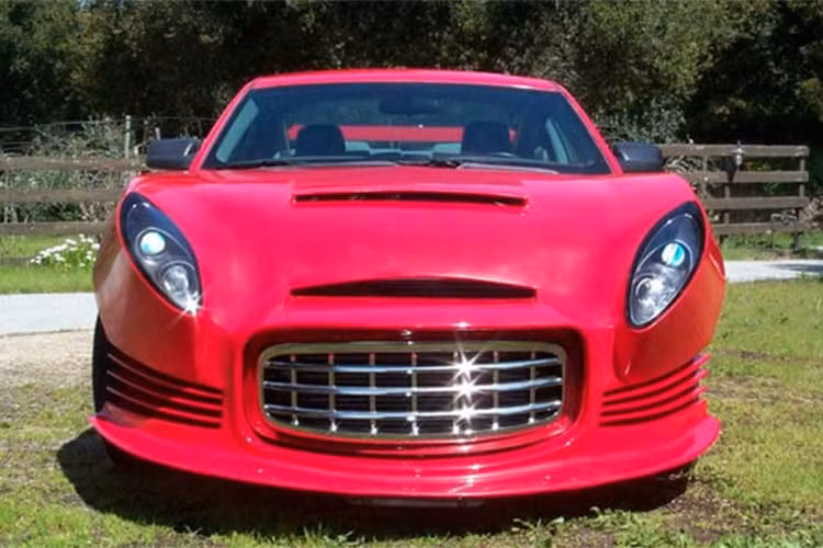 Vào năm 2013, chiếc Mustang này đã từng được chủ nhân của nó rao bán với giá lên tới 32.500 USD - đắt ngang với một chiếc xe nguyên bản. Tuy nhiên do quá xấu xí, chiếc xe đã không tìm được người mua, dù cho hiện tại giá của nó đã bị hạ xuống chỉ còn 5.995 USD nhưng theo một số nguồn tin, chiếc xe này từng bị tai nạn.