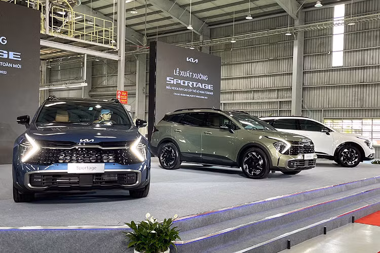 Chi tiet Kia Sportage 2022 tu 899 trieu tai Viet Nam, 