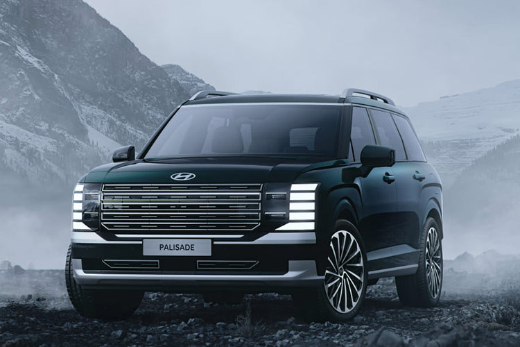 Trong tương lai, Hyundai sẽ bổ sung thêm một tùy chọn động cơ V6 3.5L, sản sinh công suất 280 mã lực và mô-men xoắn 412 Nm. Mức tiêu thụ nhiên liệu đạt 10,2 lít/100 km.