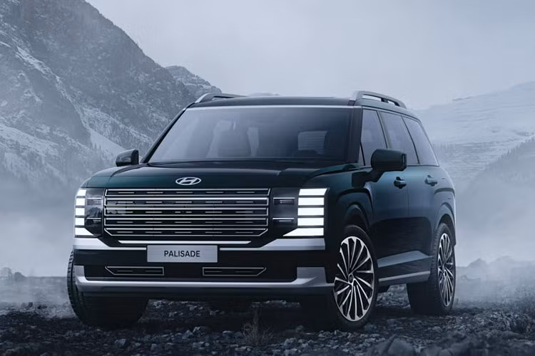 Trong tương lai, Hyundai sẽ bổ sung thêm một tùy chọn động cơ V6 3.5L, sản sinh công suất 280 mã lực và mô-men xoắn 412 Nm. Mức tiêu thụ nhiên liệu đạt 10,2 lít/100 km.