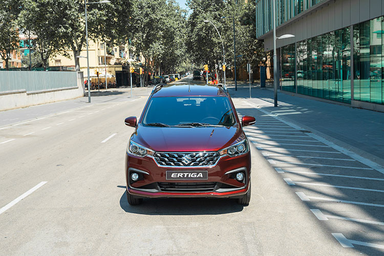 Suzuki tien phong dua cong nghe Hybrid vao phan khuc MPV pho thong-Hinh-7