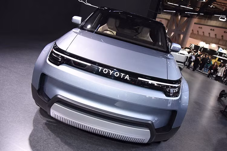 Trong khi thị trường Brazil đã được xác định là điểm đến đầu tiên của mẫu bán tải này, triển vọng tại Bắc Mỹ vẫn chưa rõ ràng. Với những bước đi chiến lược này, Toyota đang chuẩn bị đối mặt với cuộc cạnh tranh khốc liệt trong phân khúc bán tải cỡ nhỏ. Tuy nhiên, nhờ sự cải tiến công nghệ hybrid và chiến lược phát triển dài hạn, hãng xe Nhật Bản có thể tạo nên dấu ấn mạnh mẽ trong thị trường đầy tiềm năng này.