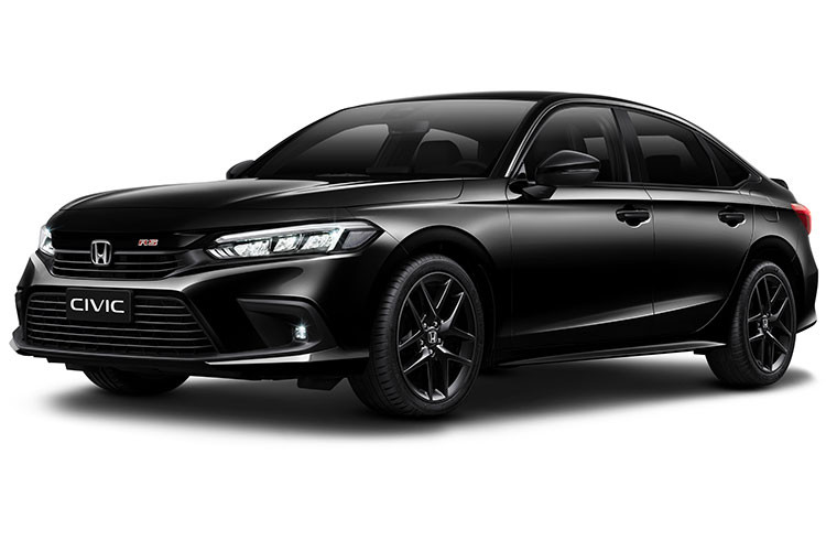 Mức giá xe Honda Civic 2022 bán khởi điểm từ 730 triệu và cao nhất lên tới 870 triệu đồng, đã không tăng lại còn giảm so với đời trước. Ngoài ra với tùy chọn ngoại thất màu đỏ và trắng ngọc, người dùng sẽ cần phải chi thêm 5 triệu đồng. Với giá bán lẻ đề xuất như vậy, Honda Civic 2022 tiếp tục là sản phẩm đắt nhất phân khúc sedan hạng C nhưng không còn quá xa vời như trước đây.