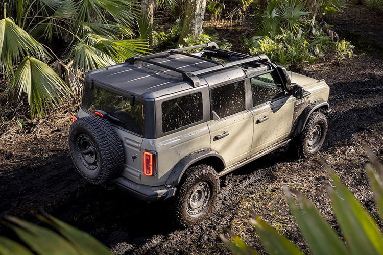 Tuy nhiên, mọi thông tin về phiên bản sẽ bán ra tại Philippines hay thời điểm ra mắt đều chưa được tiết lộ. Điều này cũng có thể dự đoán cho việc Ford Philippines sẽ ra mắt mẫu xe này tại Triển lãm ô tô quốc tế Manila 2024.