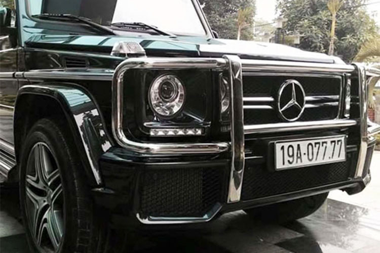 Ngoại hình xe gần như không thay đổi trong suốt 36 năm qua, kể từ khi ra đời năm 1979. Tuy nhiên chính chất cổ điển, mạnh mẽ là yếu tố đem lại thành công cho dòng xe này. Mặc dù mang hình dáng cổ điển, G-Class vẫn được trang bị những công nghệ tiên tiến nhất nhất hiện nay - từ hệ thống chiuees sáng đên nội thất...