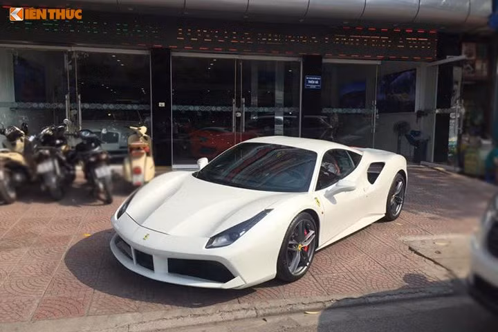 Tại thị trường Việt Nam, những chiếc Ferrari 488 GTB hiện đang được một số nhà nhập khẩu tư nhân chào bán với giá từ 13,5 đến 15 tỷ đồng tuỳ từng phiên bản hoặc màu sắc khác nhau... Theo giới thạo tin, siêu xe này thuộc một đơn vị nhập khẩu xe có tiếng tại Hà Nội đưa về vào năm 2016 sau đó "cập bến" Hải Phòng.