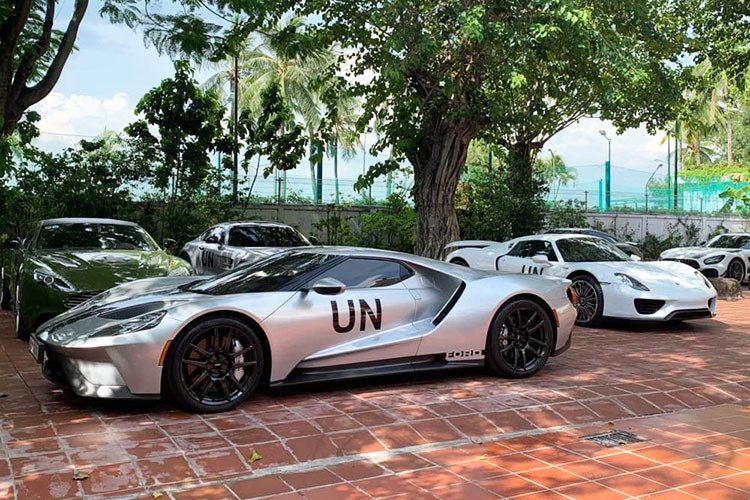 Đặng Lê Nguyên Vũ từng tham gia gặp gỡ tiếp đón các nhà lãnh đạo kinh tế – chính trị – tôn giáo, các nhà khoa học từng đoạt các giải thưởng lớn, và các nhân vật có tầm ảnh hưởng lớn trên toàn thế giới.