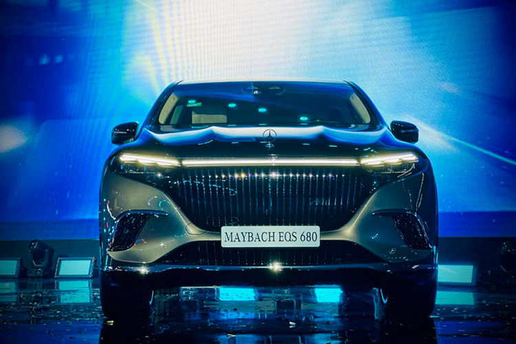 Hệ thống pin Lithium-ion với nền tảng 400V trên mẫu xe này cũng đã được cải tiến, khi tăng dung lượng khả dụng lên đến 118 kWh, mang lại quãng đường di chuyển trung bình dao động ở mức 559 – 611 km sau 1 lần sạc đầy, theo tiêu chuẩn WLTP.