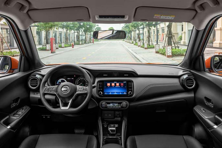Gia xe Nissan Kicks e-power do day, giam toi 220 trieu dong-Hinh-2