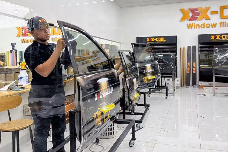 Phim cach nhiet oto Xex-Cool ket hop cung ca si Pham Truong co gi?-Hinh-3