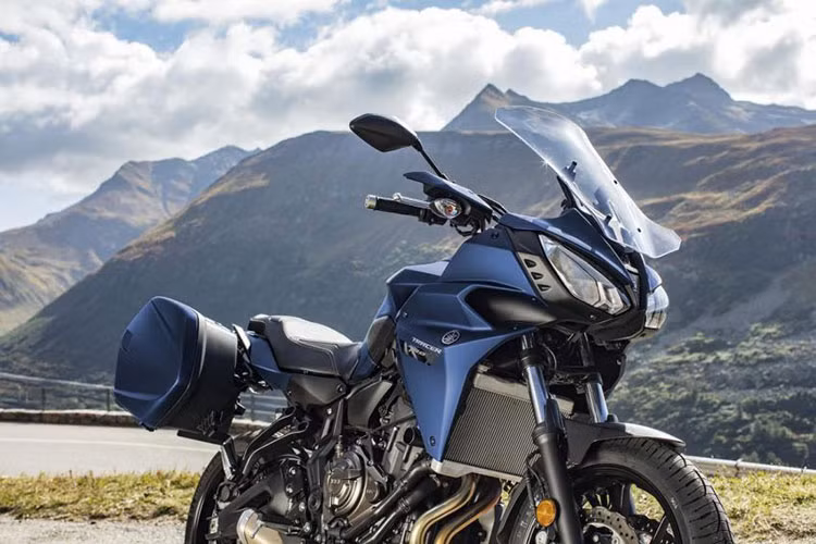 Được phát triển dựa trên bản tiêu chuẩn từng xuất hiện trên thị trường trước đây, Yamaha Tracer 700 GT 2019 hầu như không có gì khác về mặt ngoại hình như trước trừ việc bổ sung thêm một số trang bị mới hơn.