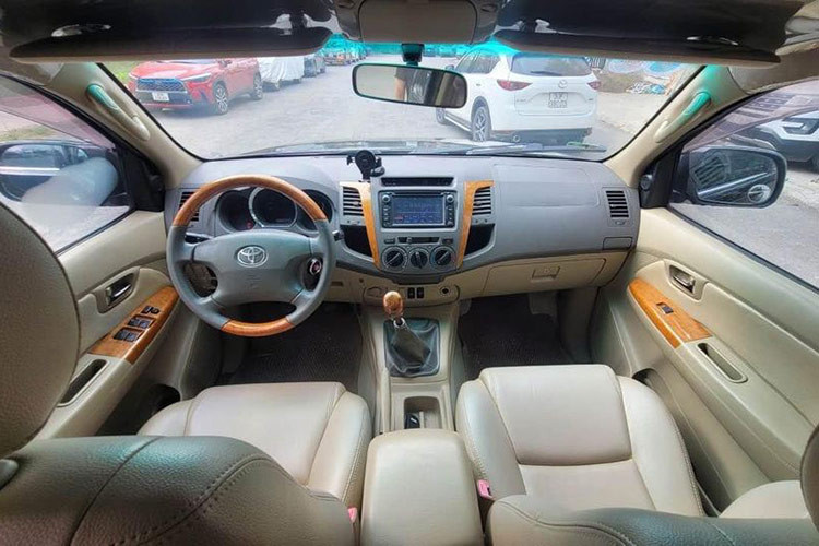 So với giá 890 triệu đồng mua mới vào năm 2010, có thể thấy mức khấu hao của chiếc xe này chỉ khoảng mấy chục triệu đồng mỗi năm. Một mức khấu hao khá thấp so với các dòng xe Nhật, Hàn cùng phân khúc.