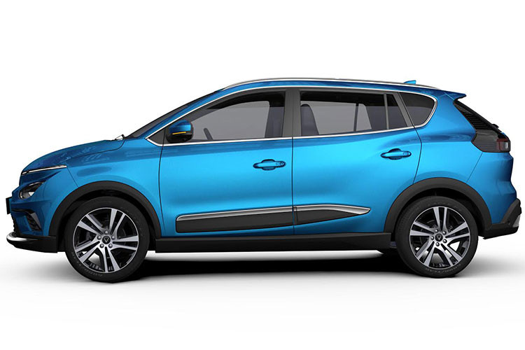 Vinfast VF E34 2021 mới được định hình cùng phân khúc CUV với CX-5, Honda CR-V... nhưng VF31 lại có kích thước nhỏ hơn các đối thủ với kích thước lần lượt là 4.300 x 1.793 x 1.613 mm và trục cơ sở 2.610 mm. Ở tầm phân khúc C, các mẫu xe thường có chiều dài 4.500 mm và trục cơ sở là 2.700 mm. Như vậy, kích thước của VF31 tương đồng với phân khúc lửng giữa B và C nhiều hơn, giống như mẫu Toyota Corrolla Cross.