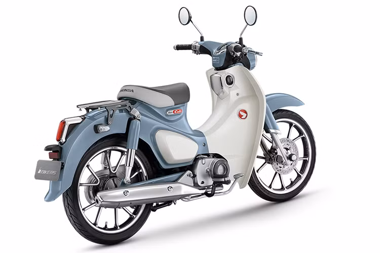 Mức giá xe Honda Super Cub C125 2024 với bộ cánh mới có tên gọi Prestige Classy Blue được bán ra tại thị trường Thái Lan từ 89.600 Baht (quy đổi khoảng 63 triệu đồng tiền Việt Nam).