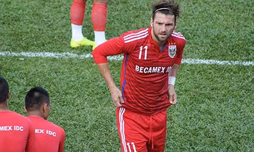 Quay roi tinh duc, cuu tien dao Binh Duong ra toa