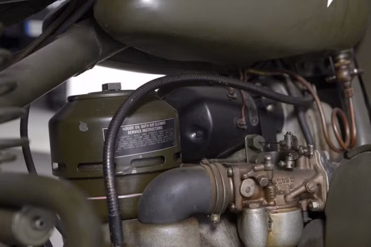 Các kỹ sư của Harley tiếp tục thử nghiệm với động cơ Boxer trong những năm tiếp theo và sử dụng trong cả những chiếc xe sidecar, một nguyên mẫu Servi-Car, xe trượt tuyết và một phiên bản mini của Jeep mệnh danh là Peep.