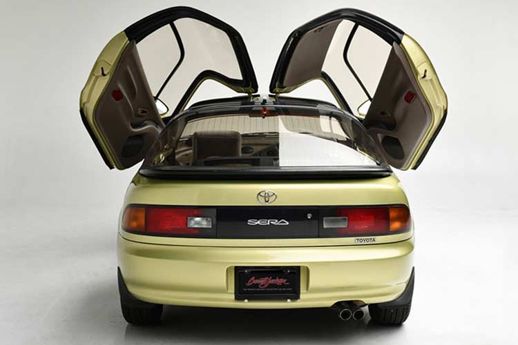 Gordon Murray đã mượn chiếc xe này của một người bạn, sau đó thiết kế lại, thiết kế này sau đó đã trở thành trào lưu từ Ferrari Enzo và LaFerrari đến BMW i8, tất cả mẫu xe của McLaren sau này đều có thiết kế này.