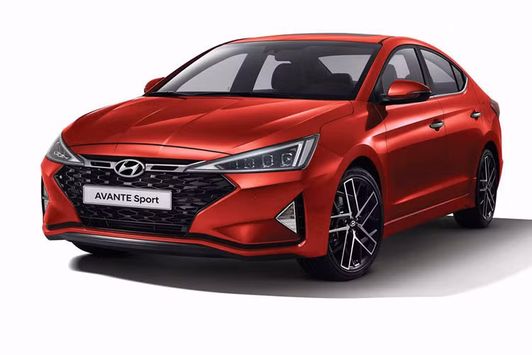 Sau Hàn Quốc, xe sẽ sớm cập bến Mỹ và tại đây giá xe Hyundai Elantra Sport 2019 khởi điểm là 22.400 USD (520 triệu đồng) cho bản số sàn và 23.500 USD (545 triệu đồng) cho bản số DCT. Tại thị trường Việt Nam, Hyundai Thành Công vẫn đang mở bán Elantra Sport bản cũ với giá 725 triệu đồng.