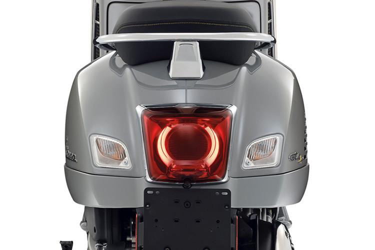 Bên cạnh việc cải thiện hiệu năng hoạt động, lượng tiêu thụ nhiên liệu của động cơ cũng được giảm xuống. Đáng chú ý hơn, khối động cơ này hoàn toàn đáp ứng được tiêu chuẩn khí thải Euro4 hiện tại và Euro5 áp dụng từ năm 2020.