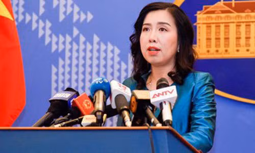 Viet Nam noi ve thong tin mua vu khi My gan 100 trieu USD