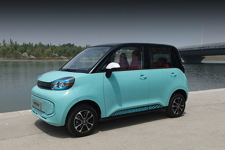 Về sức mạnh, Pocco Auto đã trang bị cho mẫu Duoduo mới một mô tơ đồng bộ nam châm vĩnh cửu tạo ra công suất tối đa 39 mã lực, và 110 Nm mô-men xoắn cực đại. 