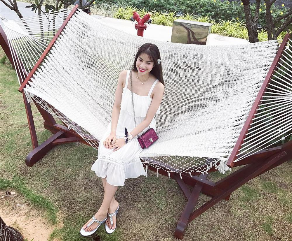 Vo chong Thu Trang va Tien Luat tinh tu ben nhau sau on ao cai va-Hinh-7