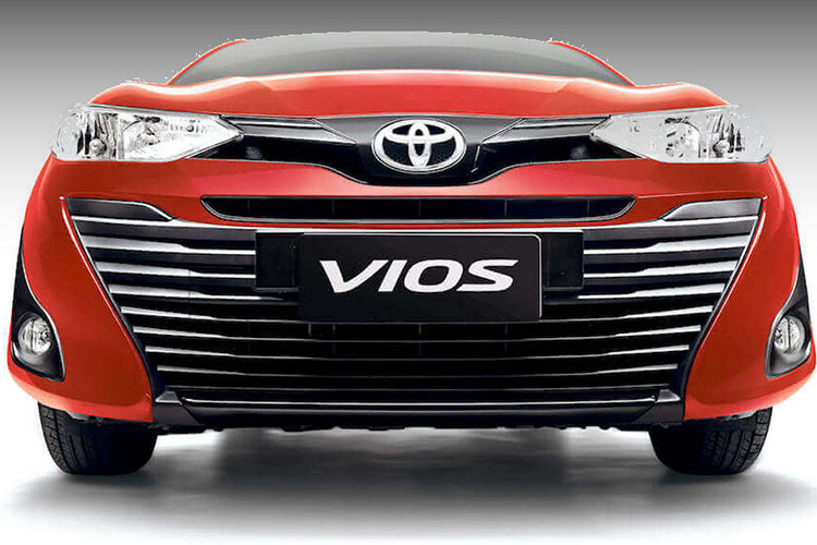 Về động cơ, mẫu xe sedan Toyota Vios mới tại thị trường Philippines nhiều khả năng cũng không thay đổi. Ở thị trường này, xe có 2 tùy chọn động cơ xăng 4 xi-lanh với dung tích 1,3 lít và 1,5 lít.