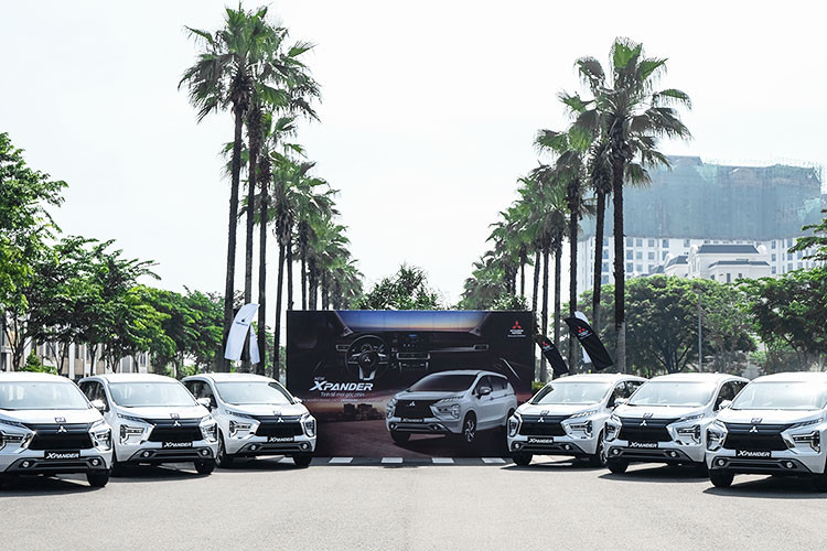 Đáng chú ý nhất chính là việc Mitsubishi Xpander bất ngờ tăng tốc khi đạt doanh số 2.288 chiếc, tăng tới 58,6% so với tháng trước, đồng thời dẫn đầu tuyệt đối trong nhóm xe bán chạy nhất Việt Nam. Ngoài ra, mẫu xe này còn tiếp tục đứng đầu phân khúc MPV, tạo cách biệt lớn với các đối thủ.