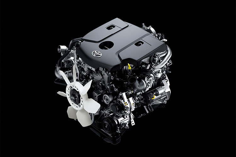 Dự tính khi Toyota Fortuner lắp ráp tại Việt Nam, nó sẽ vẫn sở hữu 2 phiên bản máy dầu số tự động, sử dụng động cơ 2.4 và 2.8 - 2 cầu có giá từ 1,094 đến 1,354 tỷ đồng, đồng thời Toyota Việt Nam cũng đã bỏ đi phiên bản máy xăng 2 cầu trước đây. Hai phiên bản này dự kiến sẽ hút khách khi sử dụng hộp số tự động. Các trang bị an toàn còn lại của xe không có sự thay đổi so với bản nhập khẩu từ Indonesia.