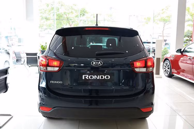 KIA Rondo 