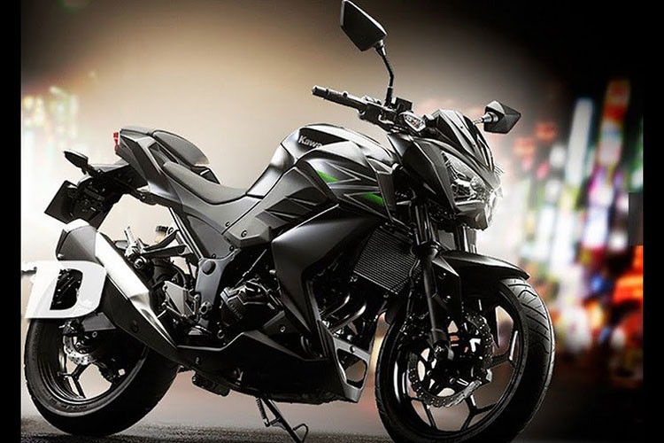 Trên trang chủ của hãng, Kawasaki đưa ra những hình ảnh hết sức thú vị về những chiếc xe được "trùm mền" theo từng sự kiện triển lãm lớn xe môtô phân khối lớn trên thế giới như AIMEXPO và EICMA.