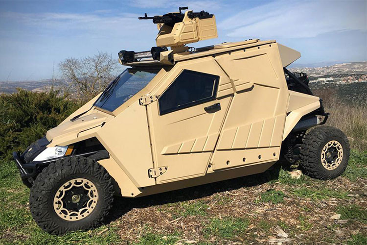 Đặc biệt, mẫu xe địa hình Plasan Yagu được trang bị lớp bọc thép 360 độ có khả năng chống đạn B6+ và làm bằng vật liệu tổng hợp. Đây là lần đầu tiên một mẫu xe chống đạn đi kèm những tấm thép với bề mặt 3D thay vì hoàn toàn phẳng như trước. Nói cách khác, Plasan Yagu sẽ có thiết kế ấn tượng hơn những mẫu xe bọc thép thông thường.