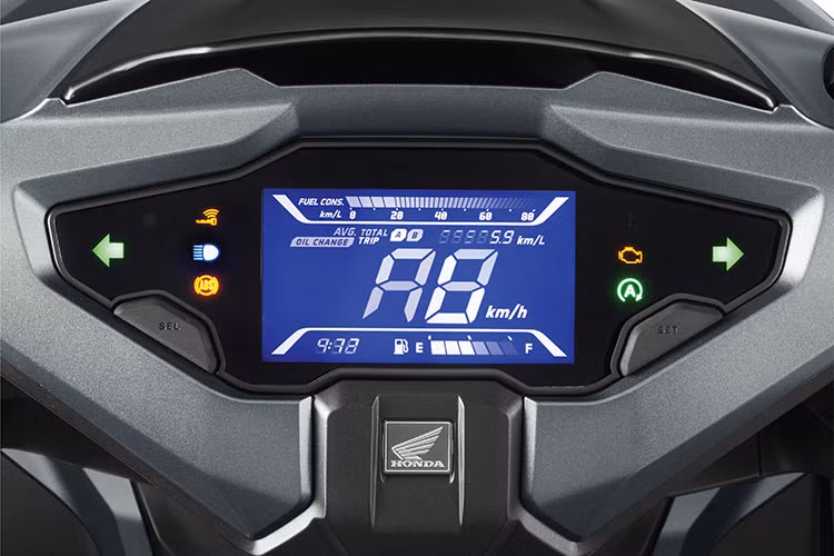 Honda Air Blade 160cc/125cc mới đều sử dụng động cơ eSP+, 4 van được thiết kế với hệ thống phun xăng điện tử PGM-FI 4 kỳ, xy lanh đơn, làm mát bằng dung dịch, đạt tiêu chuẩn khí thải Euro 3 thiết kế nhỏ gọn, tích hợp nhiều công nghệ tiên tiến bậc nhất.